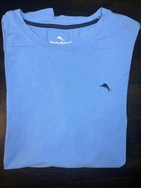 Tommy bahama tshirt size large